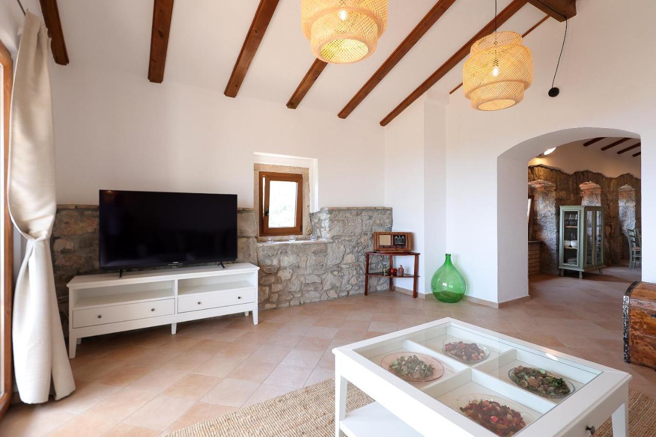 Villa Fani With Jacuzzi Ičići Extérieur photo