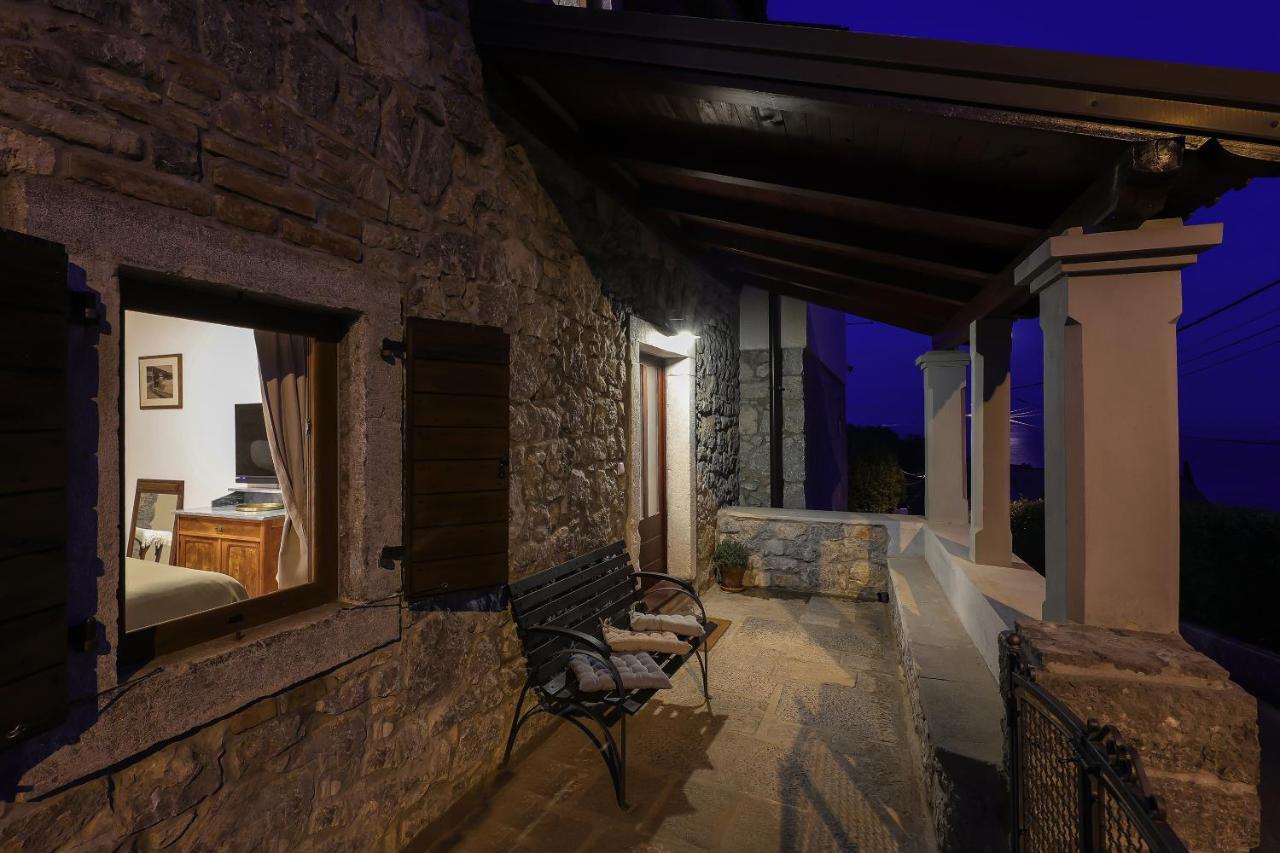 Villa Fani With Jacuzzi Ičići Extérieur photo
