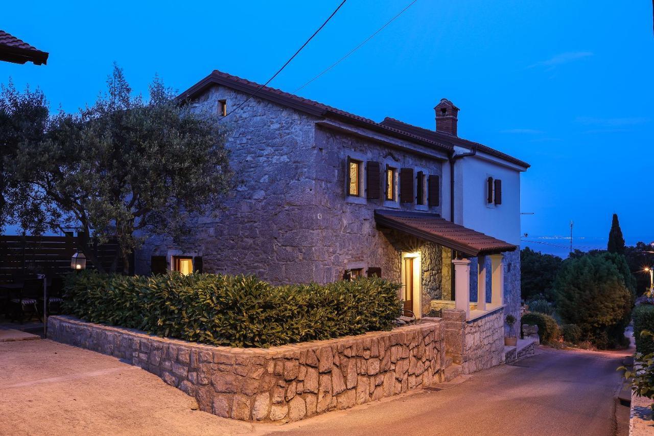 Villa Fani With Jacuzzi Ičići Extérieur photo